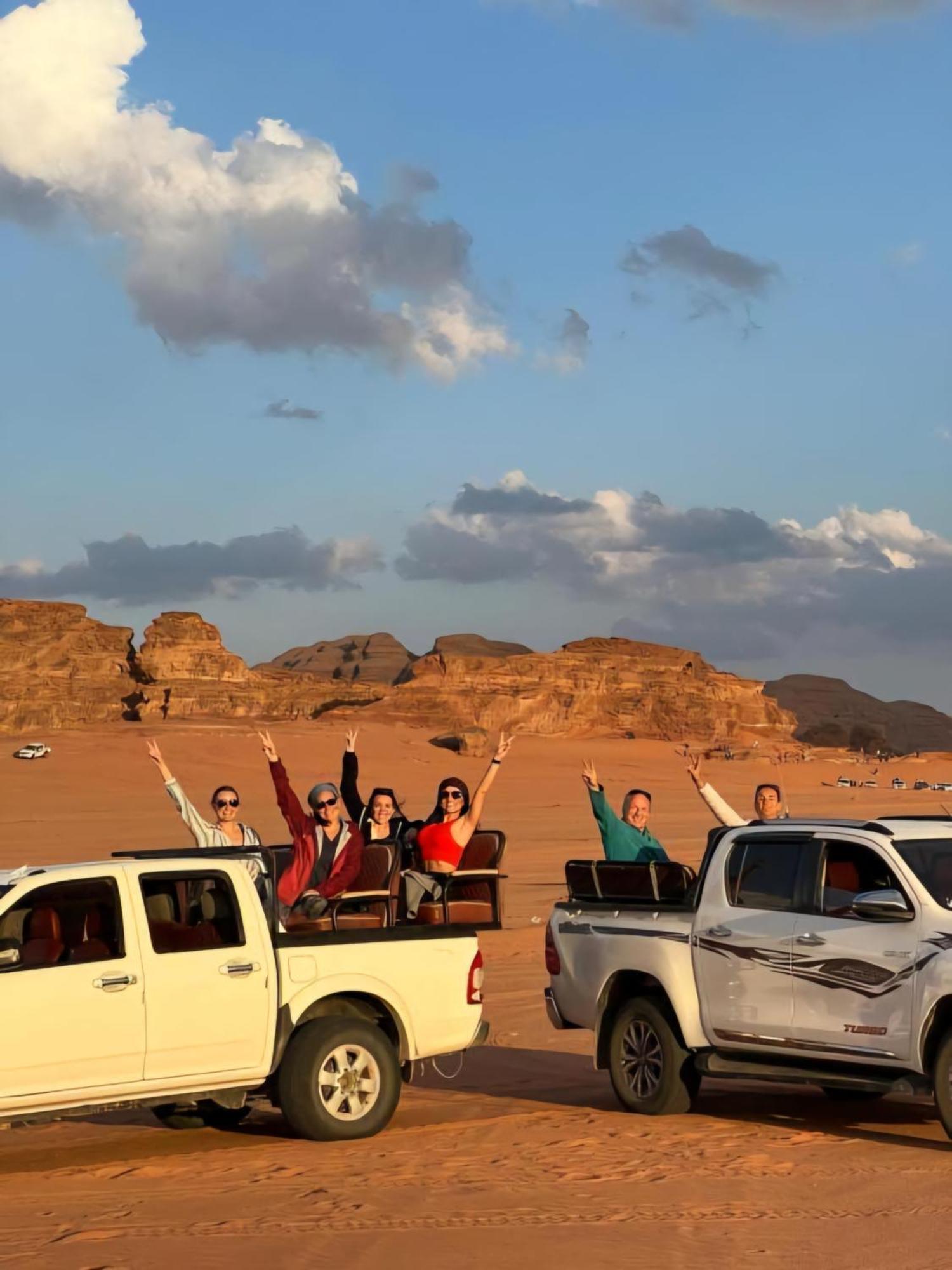 Rum Royal Flower Luxury Camp Wadi Rum Eksteriør bilde