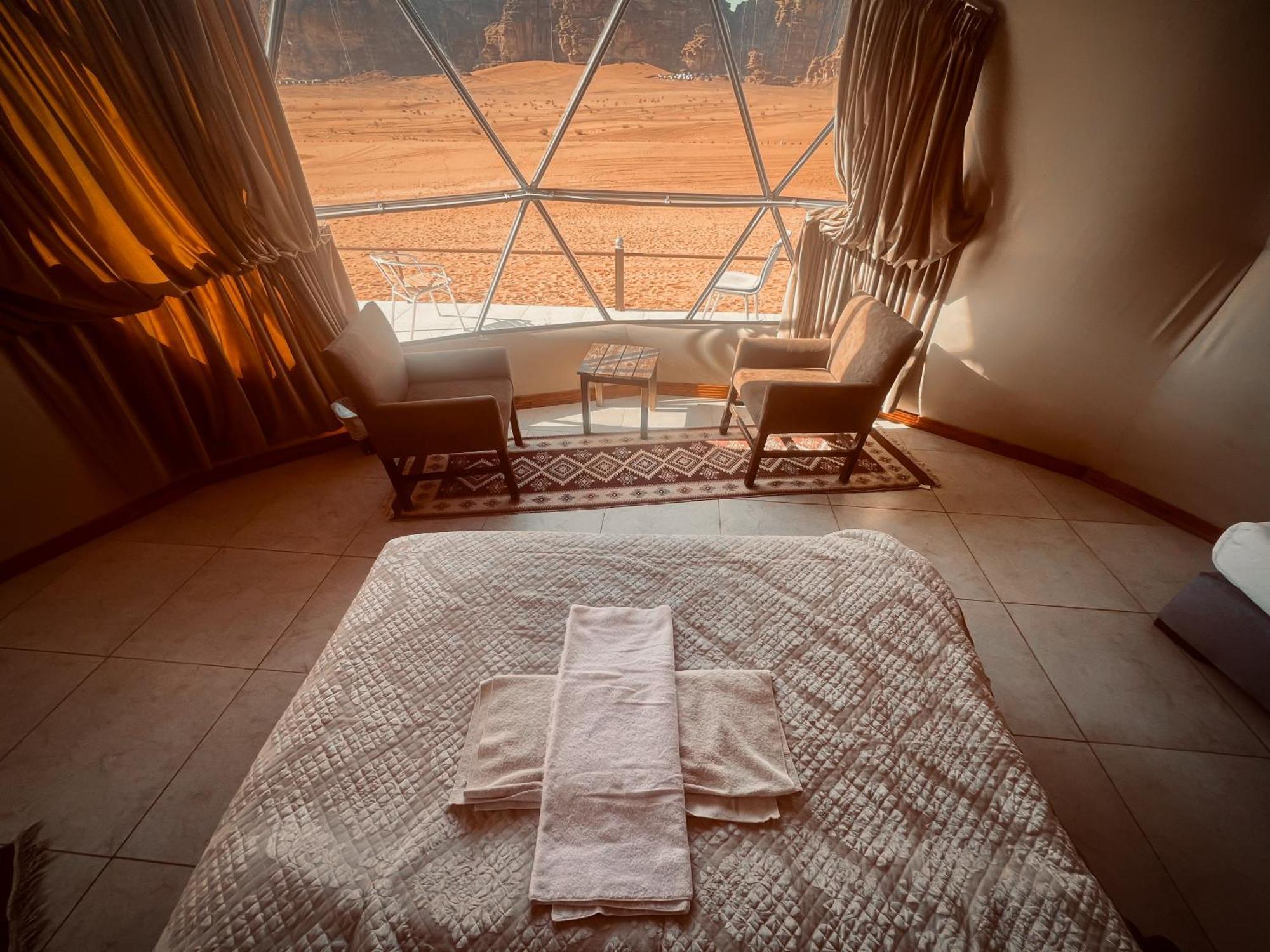 Rum Royal Flower Luxury Camp Wadi Rum Eksteriør bilde