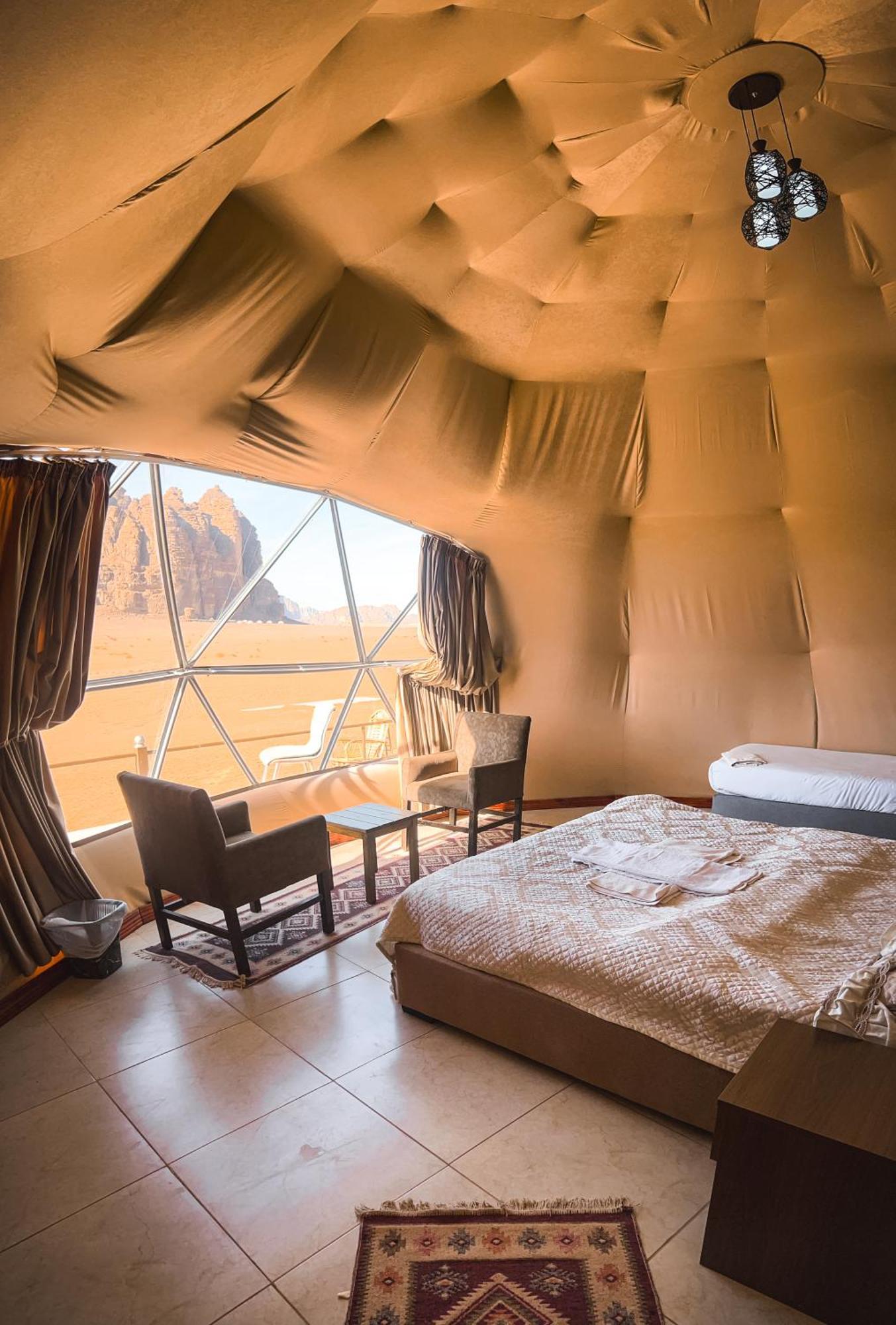 Rum Royal Flower Luxury Camp Wadi Rum Eksteriør bilde