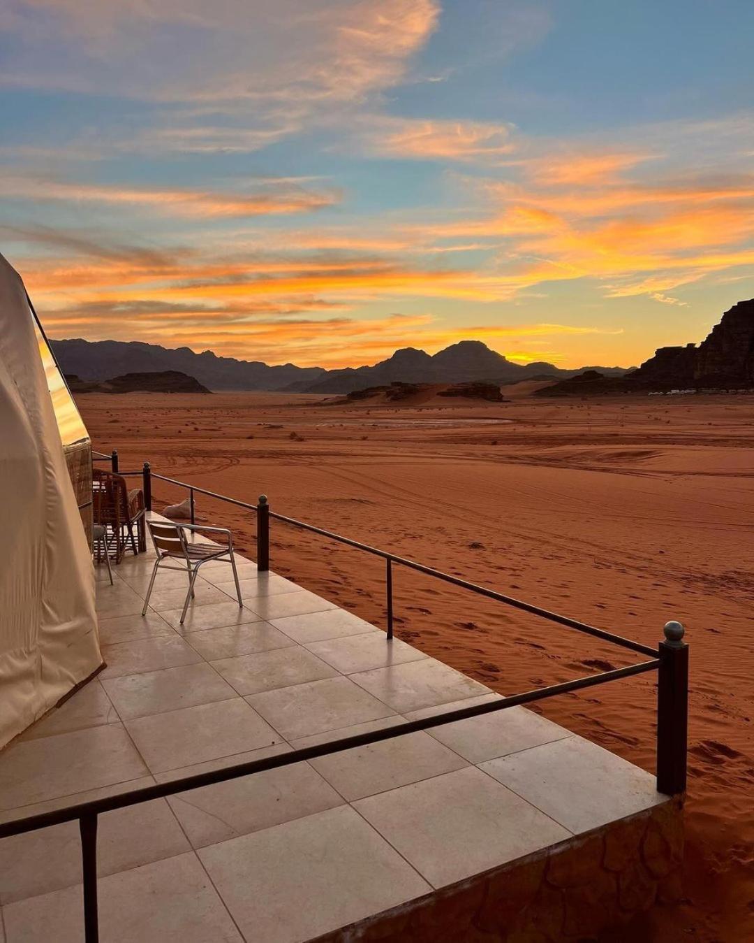 Rum Royal Flower Luxury Camp Wadi Rum Eksteriør bilde